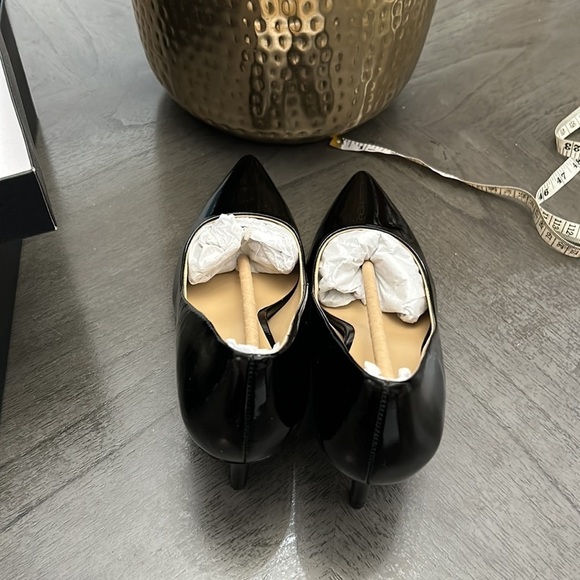 NATURALIZER Everly Pumps (WIDE) - Picture 9 of 14